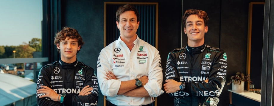 Kimi Antonelli, Toto Wolff, George Russell