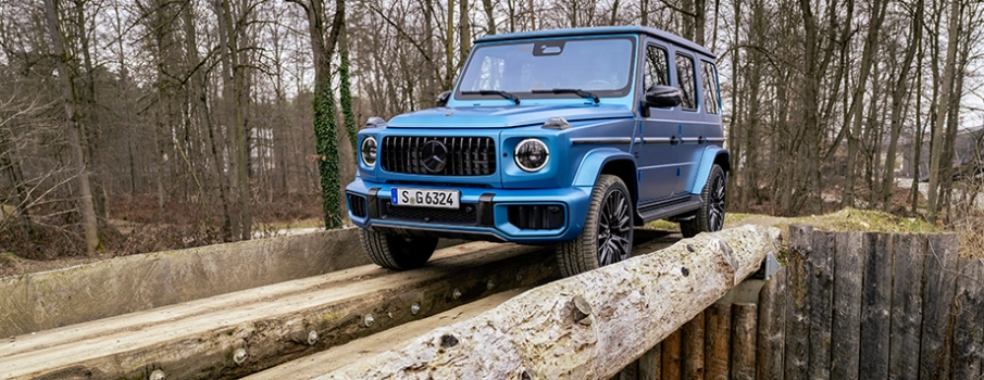 Mercedes AMG CLASSE G guida su neve